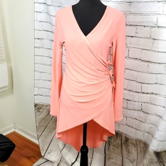 Peach color ruched tunic high low Size Small - Picture 3 of 14